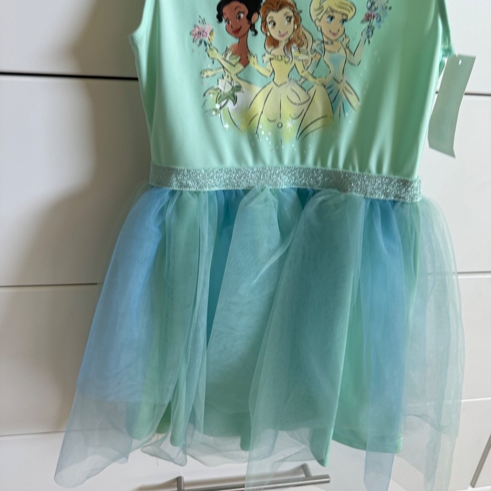 Disney Princess Dress Size 5T Brand New With Tags - Picture 3 of 3